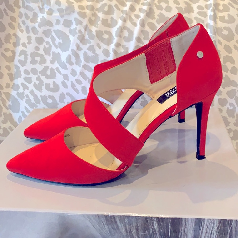 Jones New York Signature Beautiful Red Heels